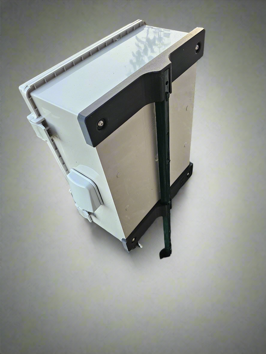 U-Post Enclosure Mount